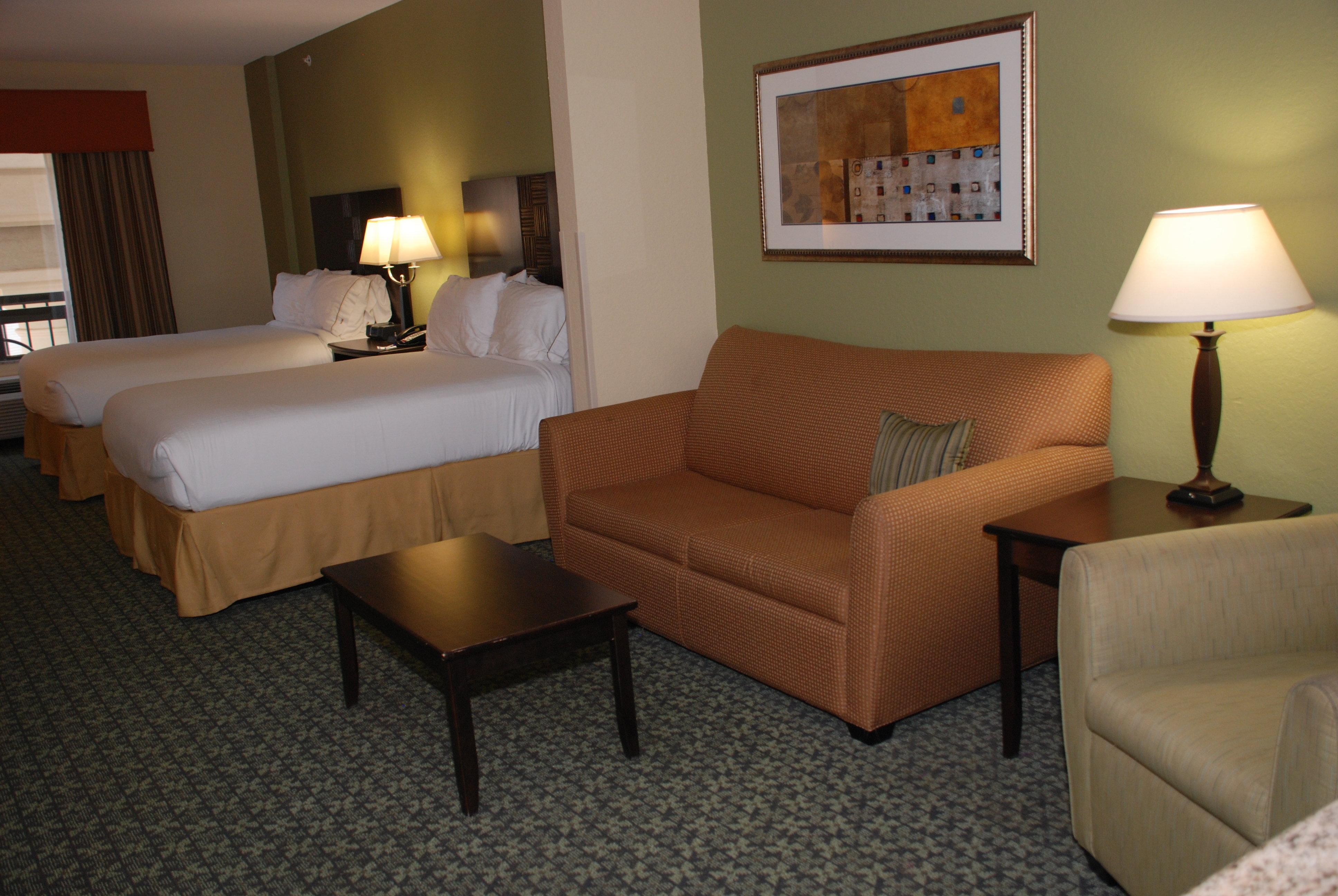 Holiday Inn Express & Suites Covington By Ihg Exterior foto