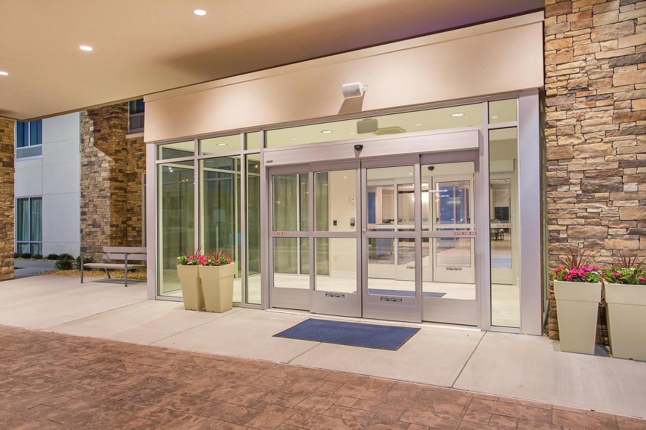 Holiday Inn Express & Suites Covington By Ihg Exterior foto